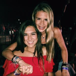 Meet your Posher, Caroline